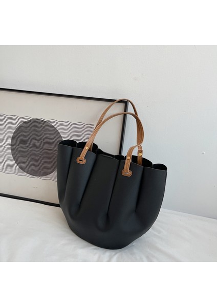 Basit, Büyük Kapasiteli, Omuzdan Askili Çanta (Yurt Dışından)