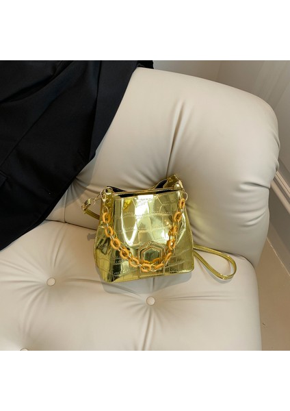 Net Kırmızı Kişilik Modası Bu Yıl Popüler Lazer Zincir Çanta (Yurt Dışından)