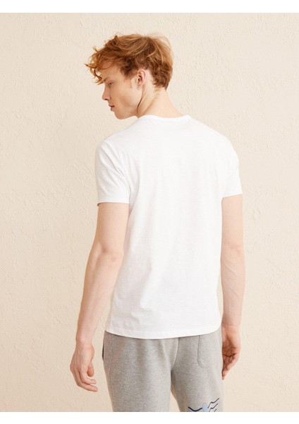 Bisiklet Yaka %100 Pamuk Slim Fit Baskılı Tişört fırsatları