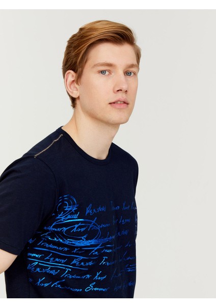 Bisiklet Yaka %100 Pamuk Slim Fit Baskılı Tişört modelleri