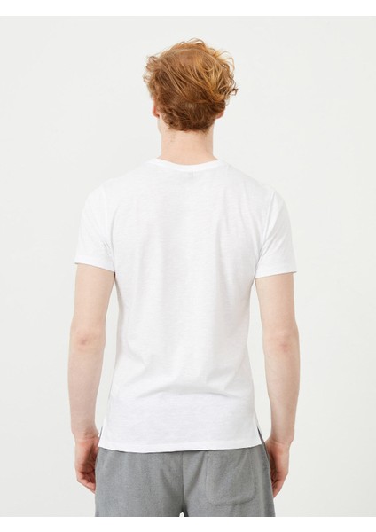 Bisiklet Yaka %100 Pamuk Slim Fit Baskılı Tişört indirimleri