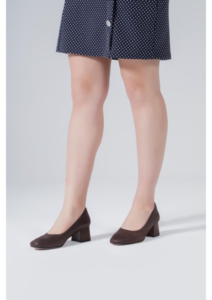 Deri Kadın Kısa Klasik Topuklu Ayakkabı Küt Burun Casual