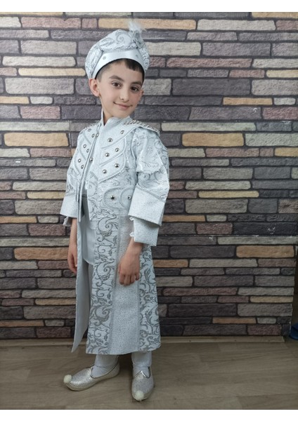 (4-10 Yaş) Beyaz Gümüş Boncuklu Kaftan Sünnet Kıyafeti