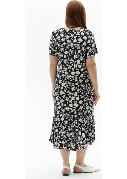 Büyük Beden Etek Ucu Volanlı Çiçek Desen Elbise indirimleri