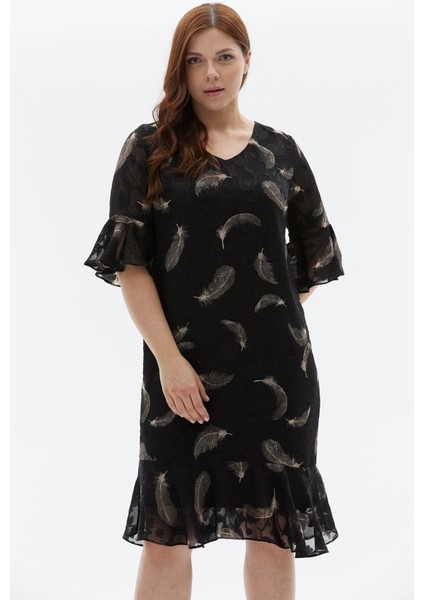 Büyük Beden Etek Ucu Volanlı Tüy Desen Elbise modelleri