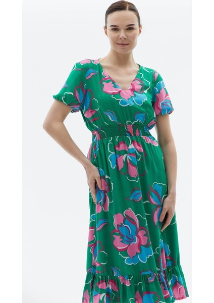 Beli Lastikli V Yaka Büyük Çiçek Desenli Elbise modelleri