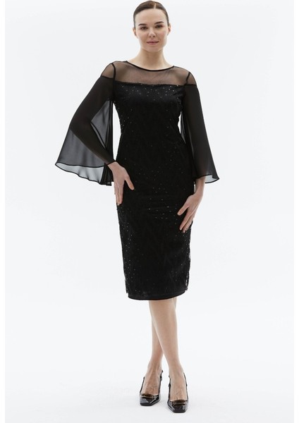 Kolu Şifon Dökümlü Üstü Tül Payetli Elbise modelleri