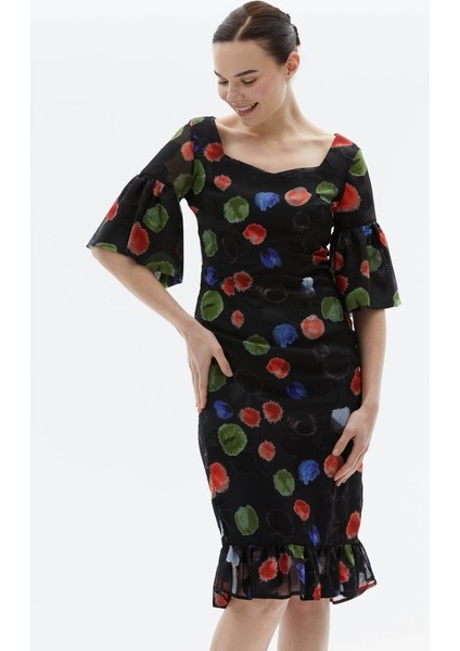 Kalp Yaka Büyük Puantiye Desen Elbise fiyatları