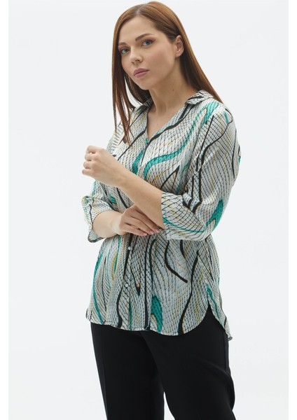 Büyük Beden Gömlek Yaka Piton Desen Bluz