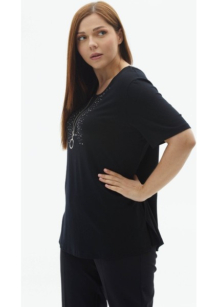 Büyük Beden Önü Fermuar Aksesuarlı Taşlı Penye Bluz fırsatları