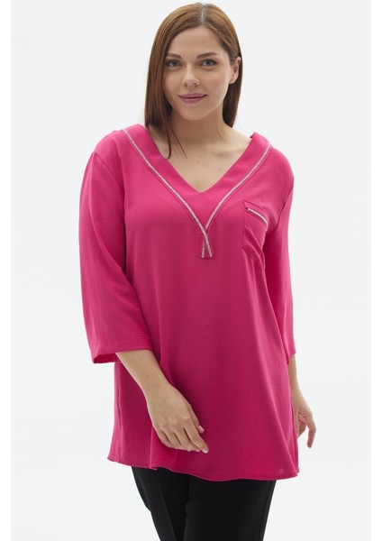 Büyük Beden Önü ve Arkası V Yaka Taşlı Bluz
