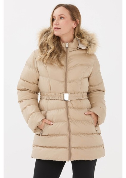 Beli Lastikli Kapüşonu Kürklü Mont fiyatları