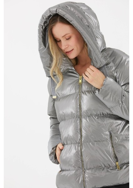 Grogrenli Kendinden Kapüşonlu Mont modelleri