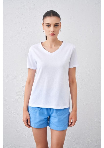 Tena Moda Kadın Beyaz Yaka Ribanalı V Yaka Basic Tişört