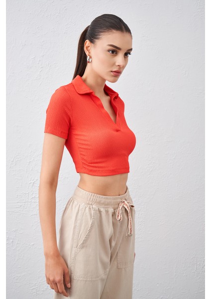 Kadın Nar Polo Yaka Bürümcük Kumaş Crop