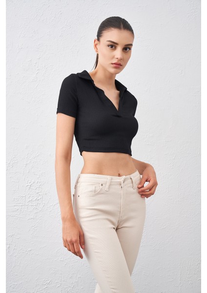 Kadın Siyah Polo Yaka Bürümcük Kumaş Crop