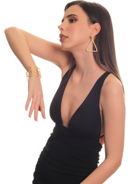 Kadın Mat Altın Kaplama Üçgen Formlu Geometrik Küpe & Bileklik Seti fırsatları