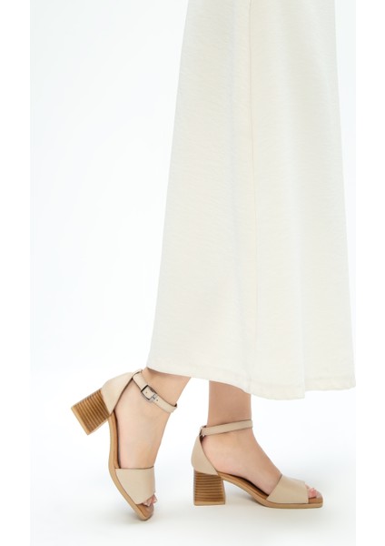 Kadın Vegan Topuklu Sandalet 838 403 Bn Sndlt Y23