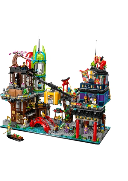 Ninjago® 71799 City Markets (6163 Parça)