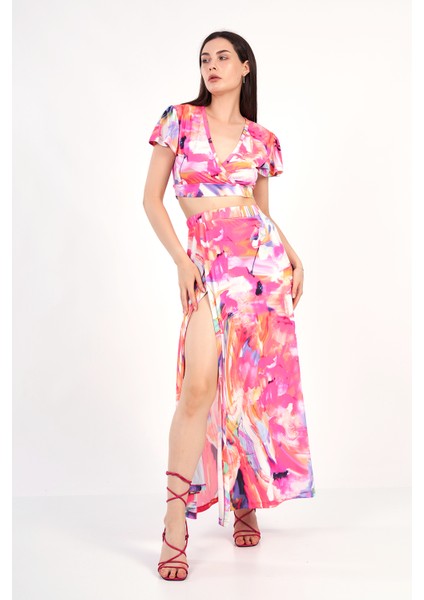 Kadın Pembe Etnik Desenli Kruvaze Yaka Yırtmaçlı Bluz - Etek Ikili Takım / Elbise