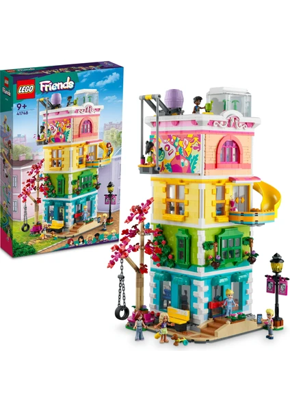 LEGO® Friends Heartlake City Toplum Merkezi 41748 - 9 Yaş ve Üzeri Çocuklar İçin Rol Yapma Aksesuarları İçeren Yaratıcı Oyuncak Yapım Seti (1.513 Parça)