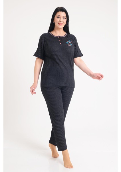 Pınkmark Kadın Siyah Kısa Kol Nakışlı Büyük Beden Pijama Takımı PMTK25600 fiyatları