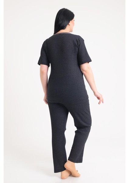 Pınkmark Kadın Siyah Kısa Kol Nakışlı Büyük Beden Pijama Takımı PMTK25600 modelleri