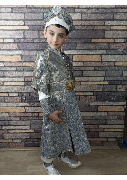 (4-10 Yaş) Gold Lacivert Tokalı Sünnet Kıyafetleri