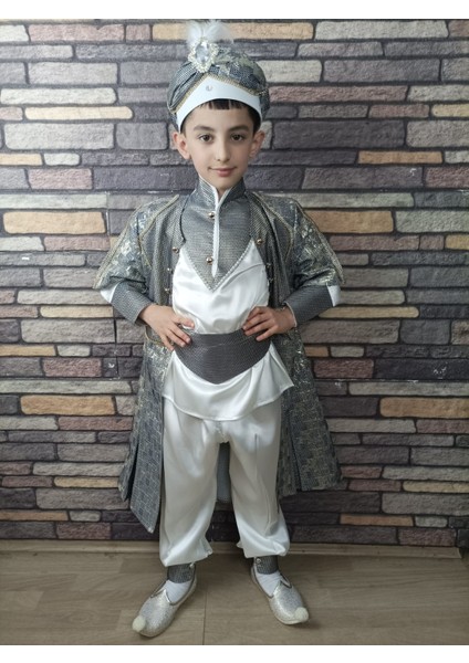 (4-10 Yaş) Gold Lacivert Tokalı Sünnet Kıyafetleri modelleri