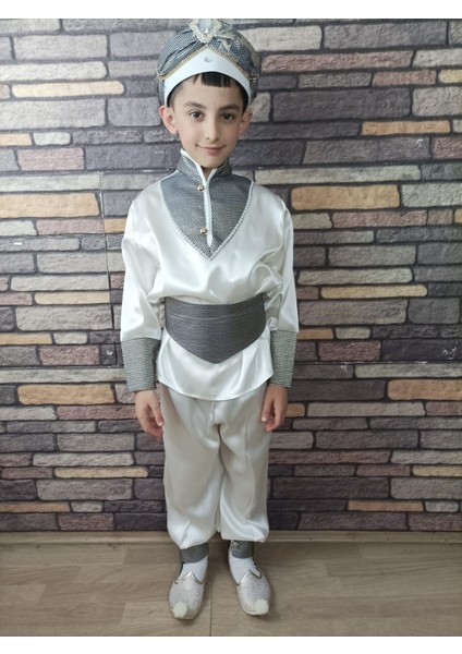 (4-10 Yaş) Gold Lacivert Tokalı Sünnet Kıyafetleri fırsatları