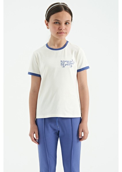 Ekru Minimal Yazı Baskılı O Yaka Rahat Form Kısa Kollu Kız Çocuk T-Shirt - 75110