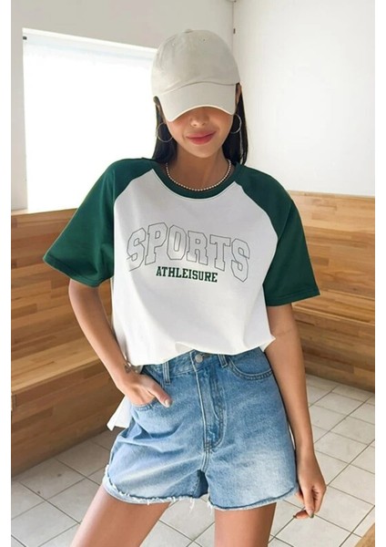 Kadın Sports Baskılı Bisiklet Yaka Oversize Boyfriend T-Shirt fırsatları