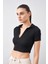 Tena Moda Kadın Siyah Polo Yaka Bürümcük Kumaş Crop 4