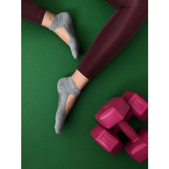 B&d Kadın 3'lü Tabanaltı Kaydırmaz Pilates ve Yoga Çorabı