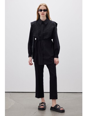 Manuka Kadın Düz Kesim Kumaş Pantolon Siyah Dar Paça Özellikleriyle Günlük Rahatlık