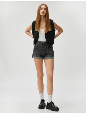 Koton Mini Kot Şort Yırtık Katlama Detaylı Cepli