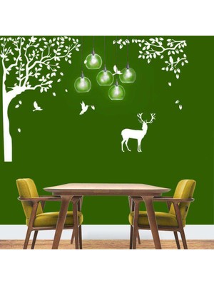 Asilmeydan Güzel Yapraklı Ağaçtaki Kuşlar ve Yalnız Geyik Dekoratif Duvar Sticker, Çıkartma, Etiket Kırmızı