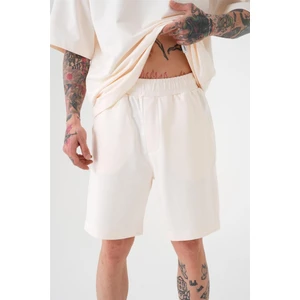 Relaxed Basic Pamuklu Cepli Şort Beyaz