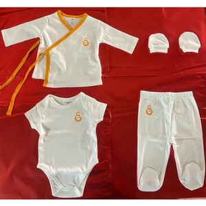 Lisanslı Bebek Hastane Çıkış Seti