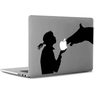 Atına Elma Veren Kız Mac Book Laptop Sticker, Etiket, Çıkartma