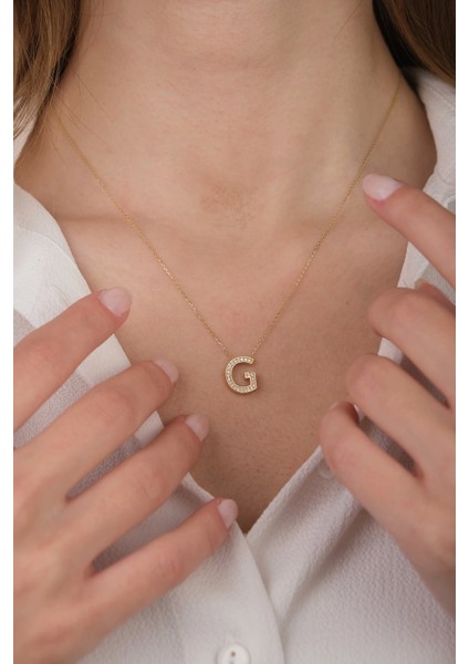 Güzide 14 Ayar Altın Taşlı G Harf Kolye