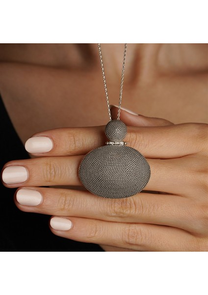 Telkari Hasır Işlemeli Oval Formlu Gümüş Kadın Kolye modelleri