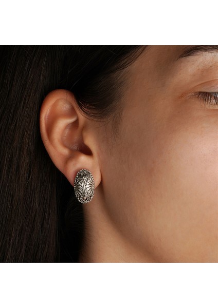 Telkari Işlemeli Oval Formlu Gümüş Kadın Küpe