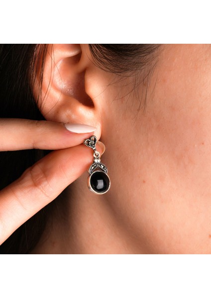 Oltutaşı Oval Formlu Gümüş Kadın Küpe