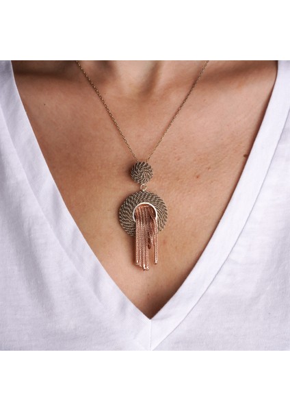 Hasır Telkari Işlemeli Püsküllü Oval Formlu Gümüş Kadın Kolye