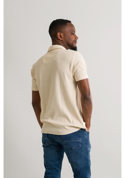 Slimfit Kısa Kol Yazlık Likralı Çizgili Erkek Triko Gömlek fırsatları