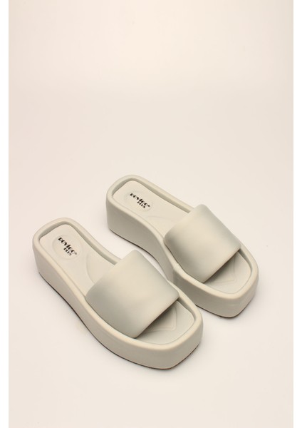 Su Yeşili Saten Kadın Terlik