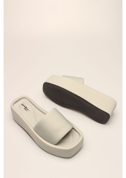 Su Yeşili Saten Kadın Terlik fırsatları