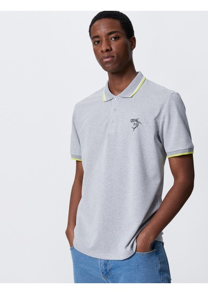 Polo Yaka Tişört Köpek Balığı İşlemeli Biyeli Düğmeli