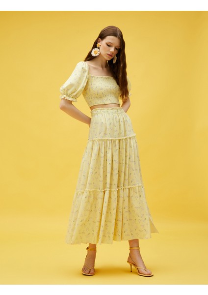 Aslıhan Malbora x Koton - Çiçekli Yırtmaçlı Katlı Uzun Etek